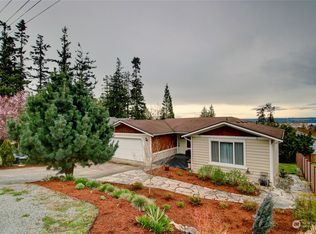 1086 Ellie Ln, Camano Island, WA