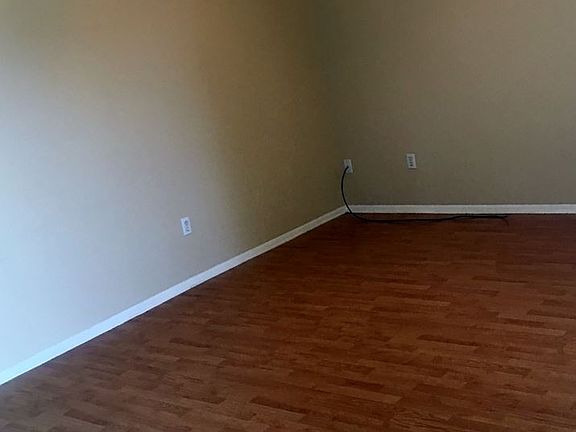 3rd image of 416 Vieux Orleans Cir APT D