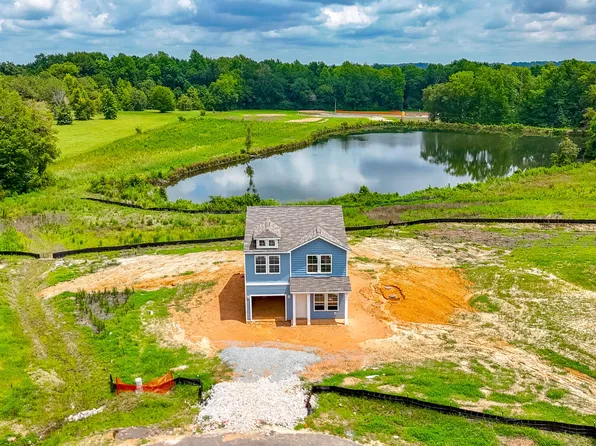 60 Bainbridge Ct #87, Angier, NC 27501