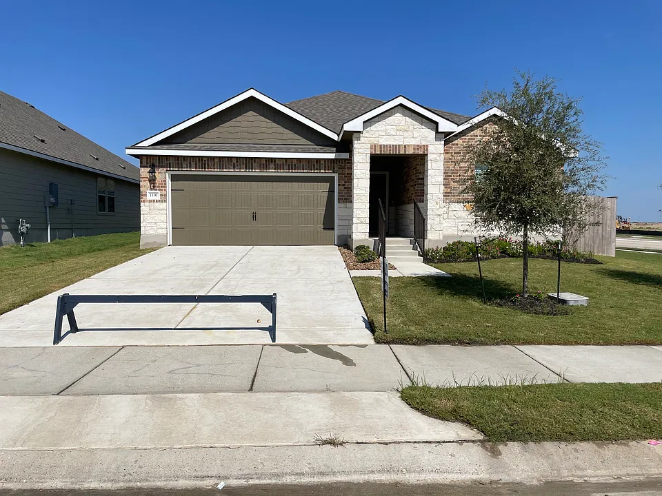 1191 Patriot Dr