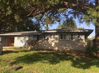 890 Carolina Dr, Bridge City, TX 77611