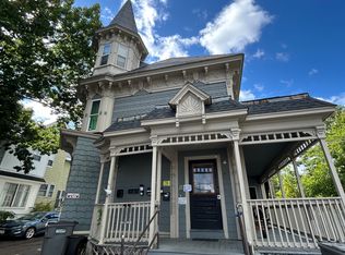 75 Smith St APT 2, Lowell, MA 01851