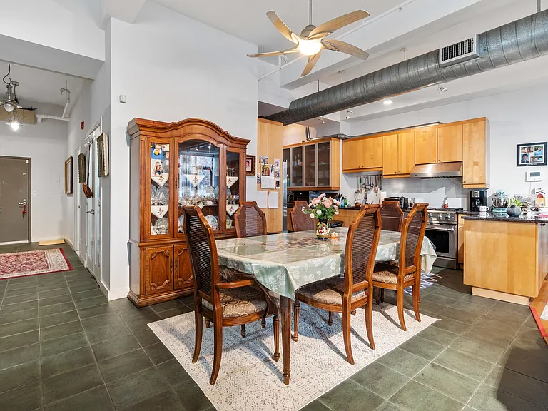 1200 Washington St #121 — Photo 9