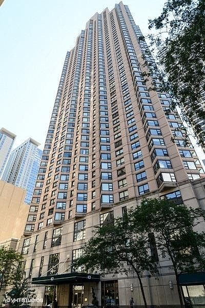 1st image of 401 E Ontario St APT 2907