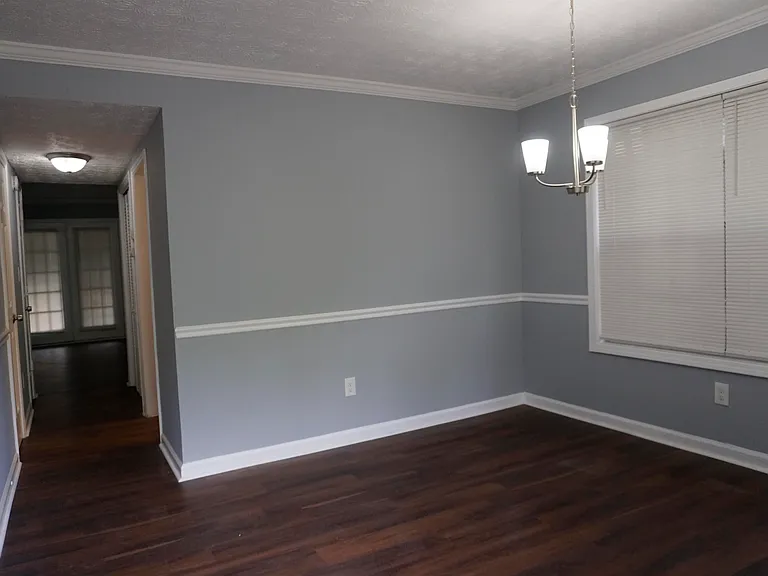 5489 Park Pl S — Photo 4
