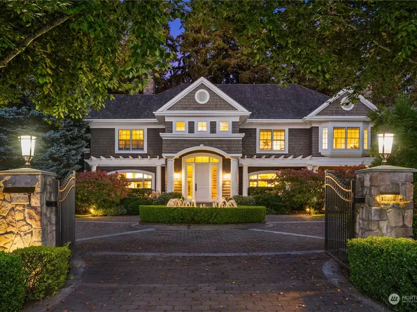 17116 159th Avenue NE, Woodinville, WA 98072