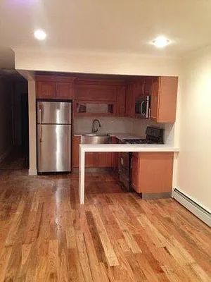 Rented by RS Bracha | media 21