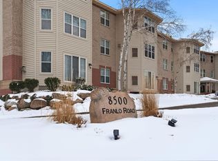 8500 Franlo Rd APT 212, Eden Prairie, MN 55344