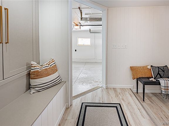 5th image of 9464 Som Hartland Townline Rd #R