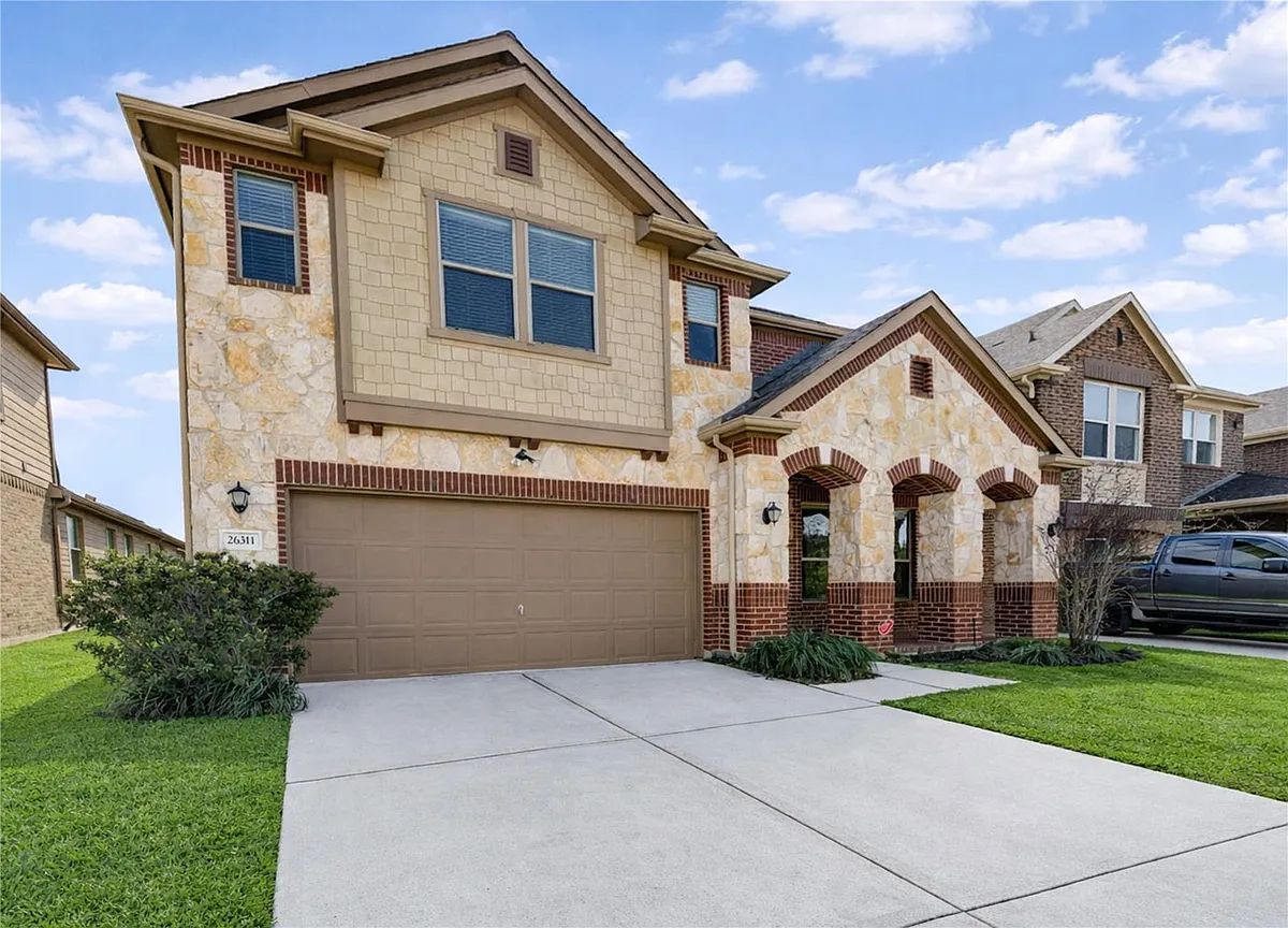 Building Photo - 26311 Parkman Grove Dr