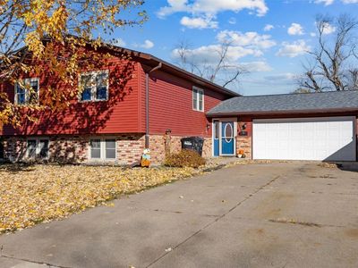 2570 Clark Ave, Marion, IA, 52302