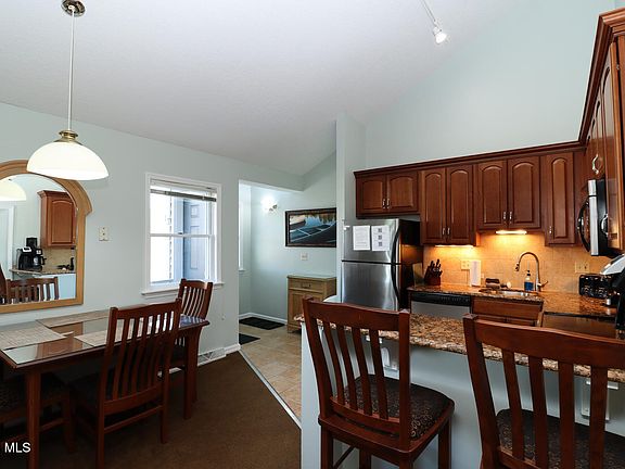 17 living dining new