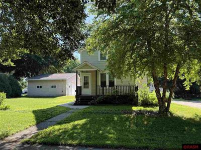 415 3rd Ave NW, Sleepy Eye, MN, 56085