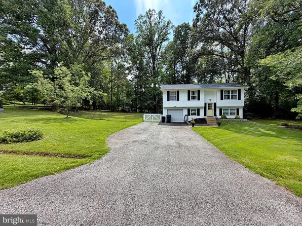29845 Daniel Ct, Mechanicsville, MD 20659