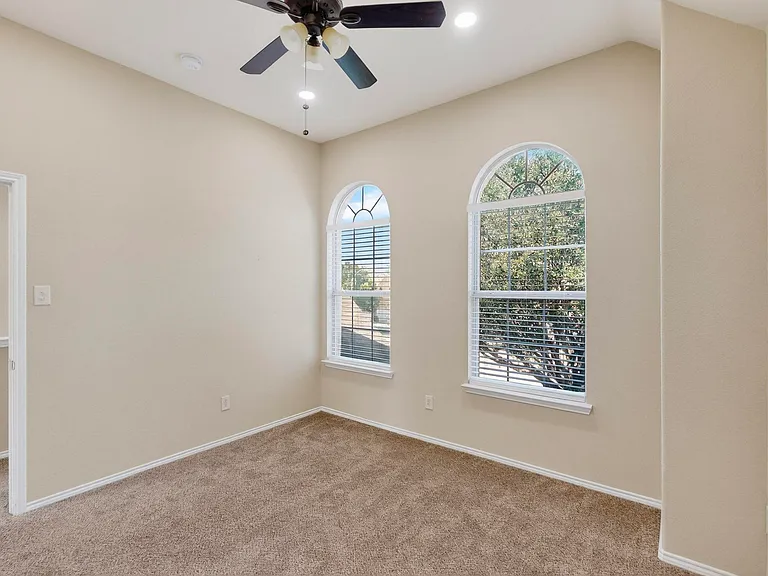 9906 Gessner Dr — Photo 30