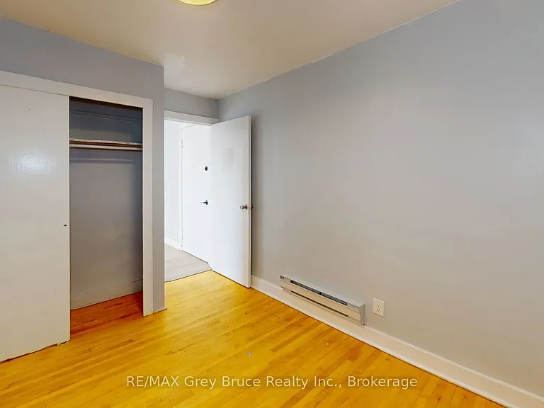 844 2nd Ave E #4 — Photo 6