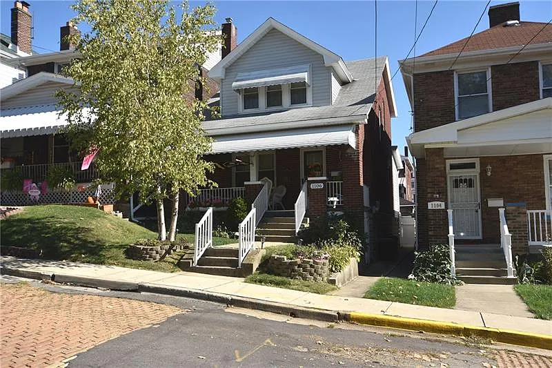 1106 Hillsdale Ave photo 1