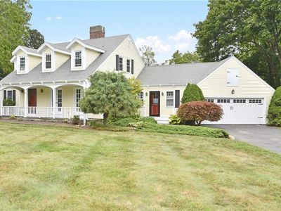 15 Ambrose Dr, Bristol, RI, 02809
