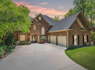 125 Swan Lake Cir, Birmingham, AL 35242