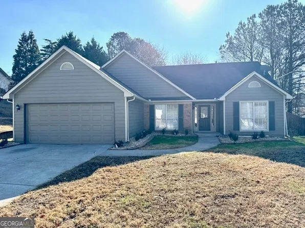 1845 McKendree Lake Dr, Lawrenceville, GA 30043