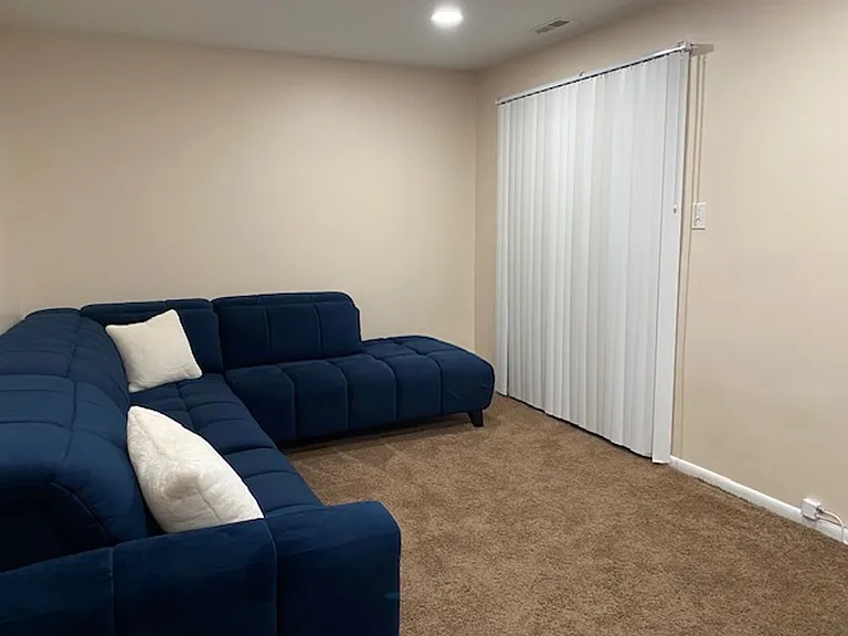 695 Mount Lubentia Ct W — Photo 21