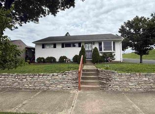 939 S 10th St, Richmond, IN 47374