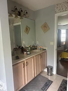 5th image of 1620 SW Success Street