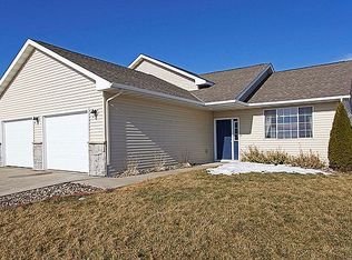 988 166th St, Hammond, WI 54015