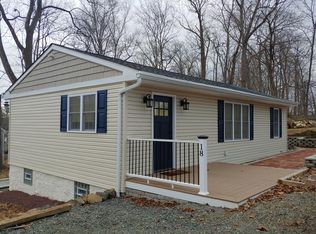 18 2nd Ave, Schwenksville, PA 19473