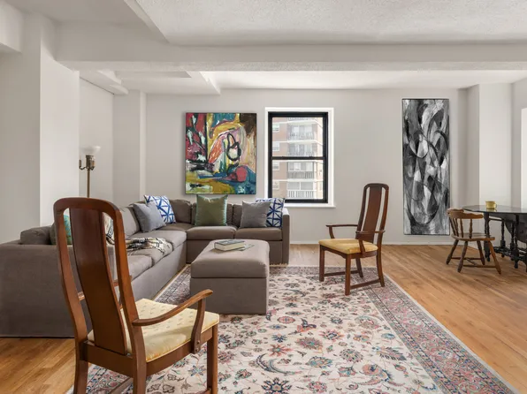 315 West 23rd Street 10F image 1 of 8