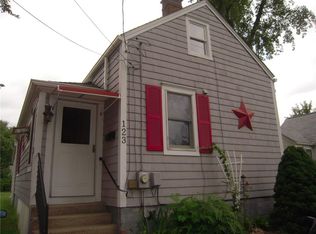 123 Bleachery Ct, Warwick, RI 02886