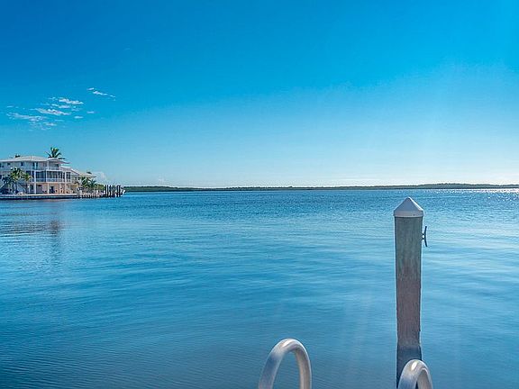 Beautiful Largo Sound