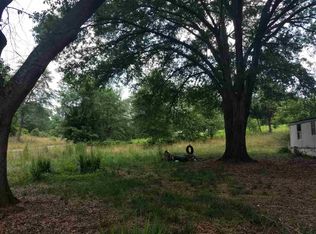 765 Peach Shed Rd, Chesnee, SC 29323