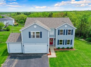 487 Spring Dr, Marengo, IL 60152