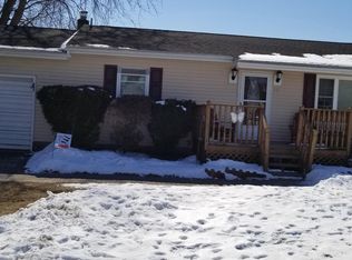 20 Old School Rd, Selkirk, NY 12158