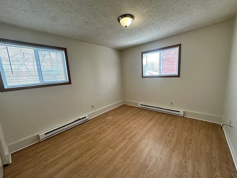 24th St. Apartments — Photo 27