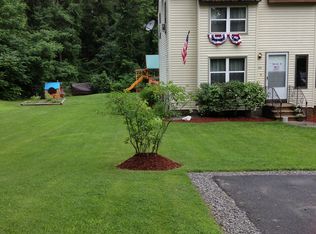 16 Dugout Rd, Hudson, NH 03051