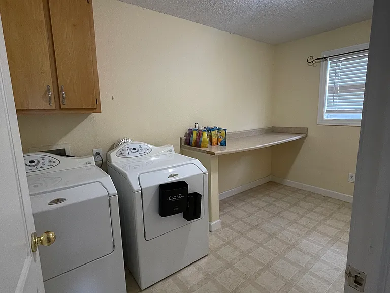 9532 Treyburn Green Way — Photo 13