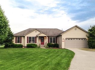 909 Caylee Ct, Berea, KY 40403