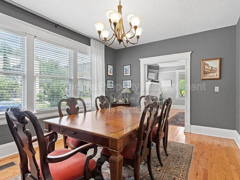 2623 Forbes St — Photo 14