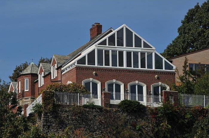 70 King Avenue