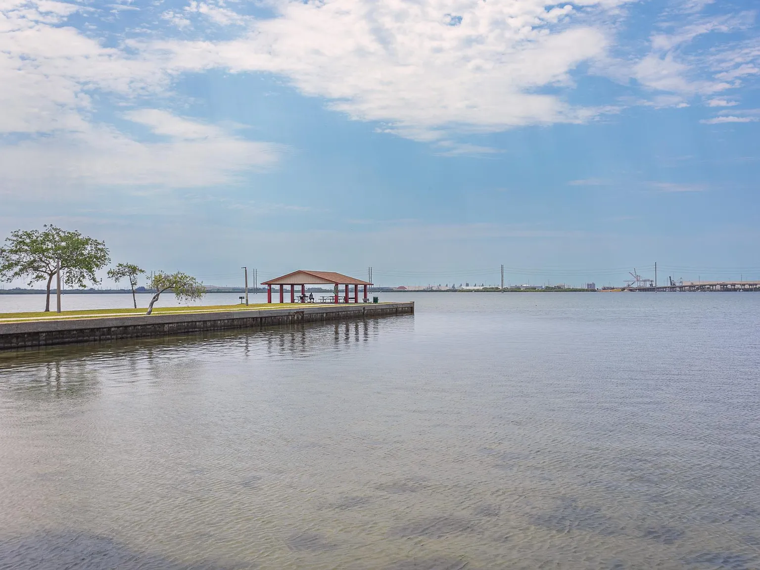 3 bed, 2766 sqft, $4,350 — Photo 4