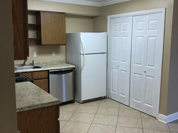 1309 Clearview Pkwy, Metairie, LA