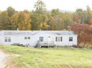 808 Concord Stage Rd, Weare, NH 03281