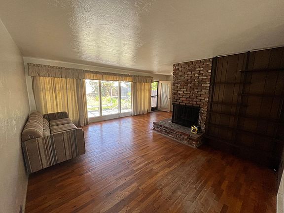 2nd image of 126 Alta Vista Ave