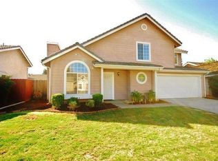2137 E Minarets Ave, Fresno, CA