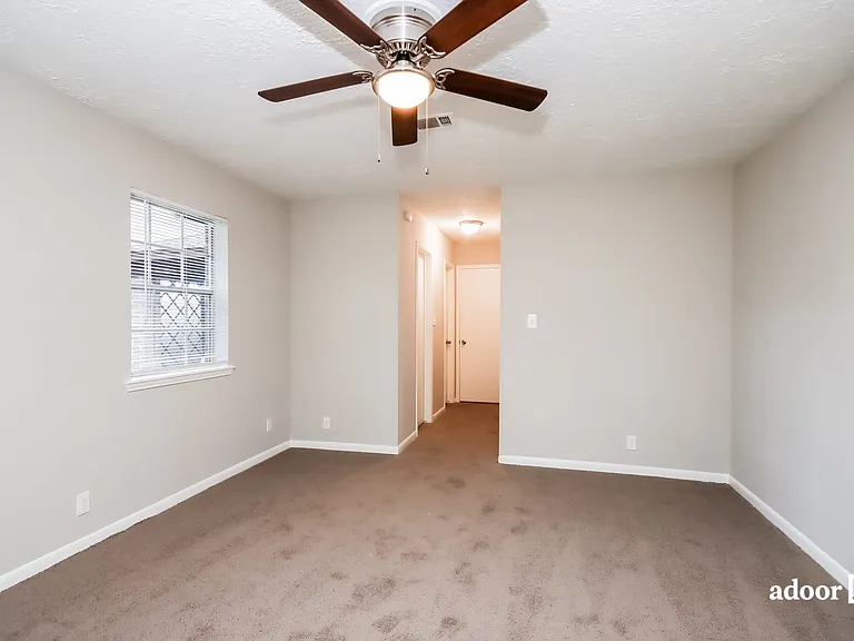 11414 Twain Dr — Photo 13
