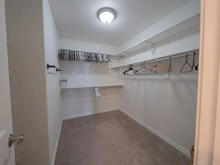 5246 Balsam St — Photo 29