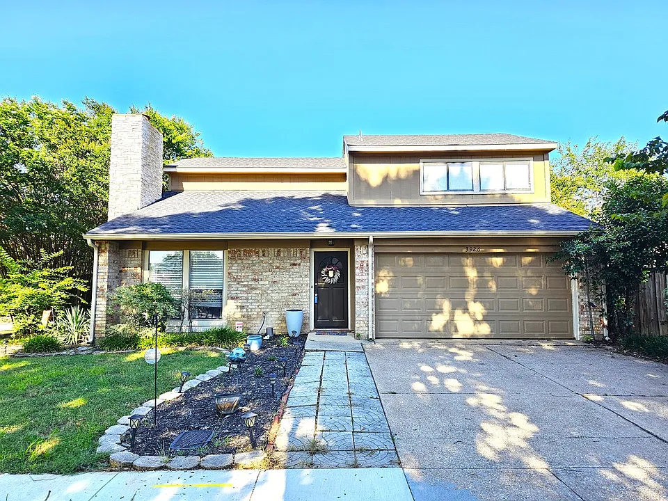 3926 White Oak Ct