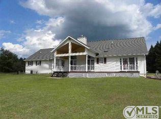 305 Division St, Iron Mountain, MI 49801